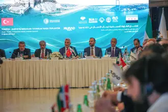 İçeride ‘çökeriz’ tehdidi, sınır ötesinde ucuz emek cenneti: Türkiye sermaye sınıfının Suriye beklentileri