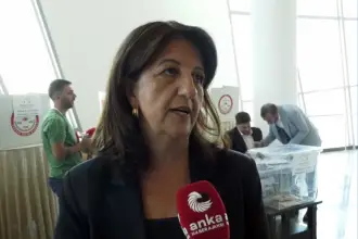 Pervin Buldan'dan 'yeni kongre' açıklaması: 'Demokratik Cumhuriyet Hareketi için ilk adım atıldı'