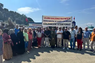 Karadeniz’i kafeslemek: Balık çiftliklerinin ardında büyüyen sermaye