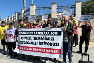 İşten atılan Korteks işçileri fabrika önünde eylem yaptı