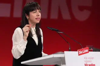 Berlin seçimini kazanan Sol Parti adayı Elif Eralp kimdir?