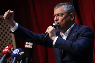 Özgür Özel'den Erdoğan'a 'Fatma Betül Sayan Kaya' soruları: 'Bu milletin parasını geri alacak mısın?'