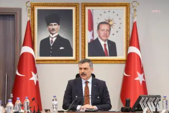 Okullarda şiddete karşı önlem SMS'ten ibaret kaldı: Bakanlıktan 'Silahlarınızı kilitli tutun' mesajı