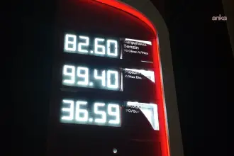 Isparta'da motorinin litresi 99,40 TL oldu, yurttaşlar zamma tepkili: Benzine zam çok, bize yok