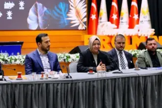 Fon vurgununda yeni iddialar: AKP'li eski bakan Fatma Betül Sayan Kaya'nın hesaplarını Tera Menkul yönetti