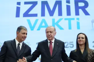 AKP’ye geçen Cemil Tugay’dan ilk açıklama: “Ak Parti kimsesizlerin kimsesidir, size refik olmaya geldim”