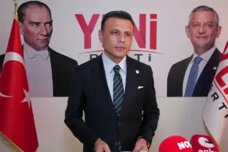 Özgür Çelik’ten ameliyata alınan tutuklu Belediye Başkanı Mutlu’nun durumuna tepki: Tarih bu zulmü unutmayacak