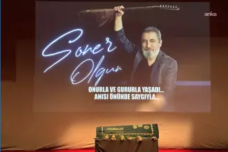 Soner Olgun için Harbiye Muhsin Ertuğrul Sahnesi’nde veda töreni düzenlendi