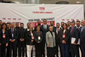 Yeni Parti İzmir İl Kongresi: Çağatay Güç yeniden başkan seçildi