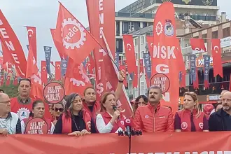 DİSK'in emekçi buluşmaları Aydın'daydı: Bütün ücretler artırılmalı