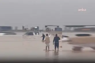 Suriye’nin Rakka kentinde şiddetli sel felaketi: 1 kişi hayatını kaybetti, kayıp arama kurtarma çalışmaları sürüyor