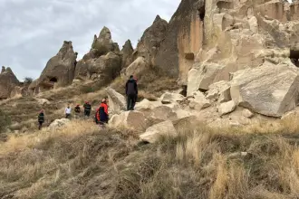 Kapadokya'da peribacası çöktü: 3 kişi hayatını kaybetti, 5 kişi yaralandı
