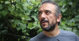 Hakkı Zariç’ten yeni şiir kitabı: Sıfır