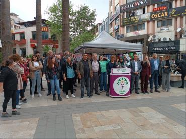 Denizli'de, Diyarbakır merkezli gözaltılara tepki: Bu sandıkları ve halkın iradesini çalma operasyonudur