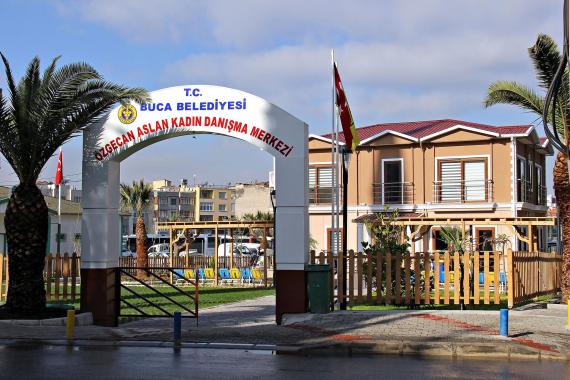 Özgecan Aslan Kadın Danışma Merkezi, Bucalı kadınlara destek sağlıyor