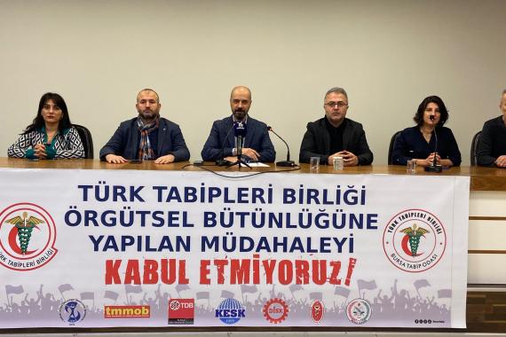 Halkın güveni, muktedirlerin hışmı: TTB</h6>