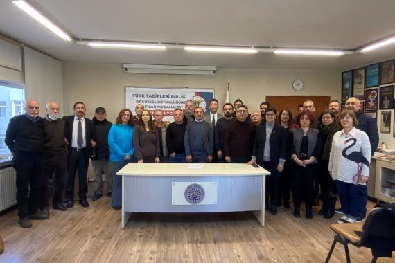 Meslek odaları ve sendikalar: 30 Kasım'da Ankara'da TTB'nin yanında olacağız</h6>