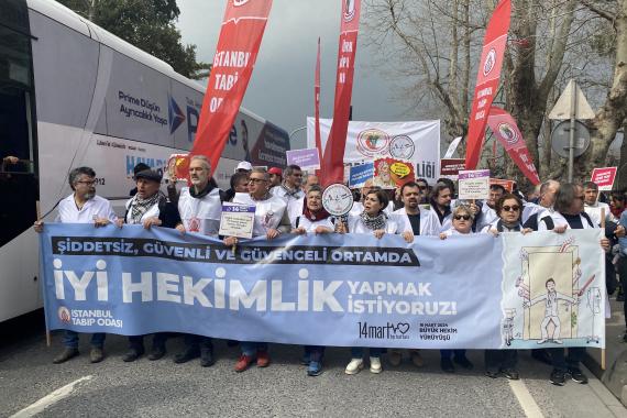 İstanbul\'da 14 Mart Tıp Bayramı açıklaması