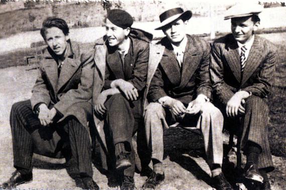  Orhan Veli, Şinasi, Oktay Rifat, Melih Cevdet