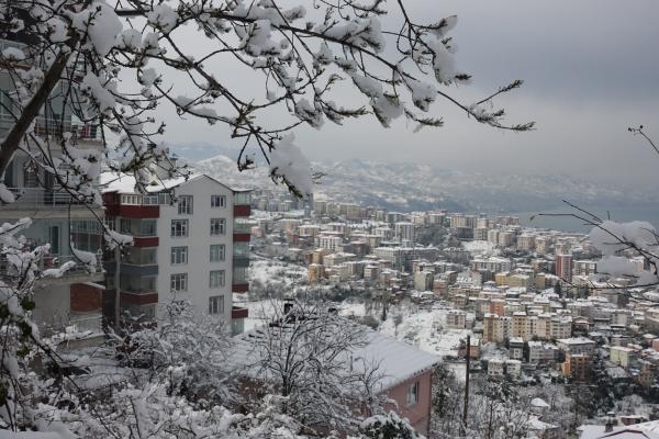 Trabzon'da kar etkili oldu