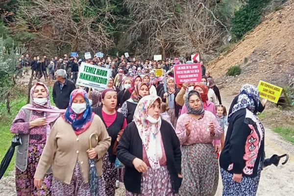 Dağyeni köylüleri, maden sondajlarına karşı yürüyüş düzenledi