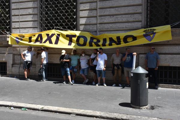 İtalya'daki taksici eylemi 