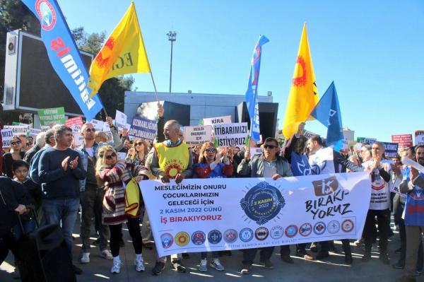 Gebze'de eğitim sendikalarının eylemi