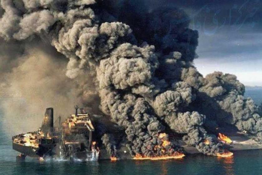 Çin Denizi'nde yanan tanker battı, tüm mürettebat öldü