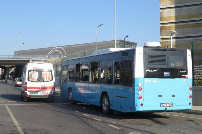 Üsküdar’da halk otobüsü durağa girdi: 3 ölü 5 yaralı