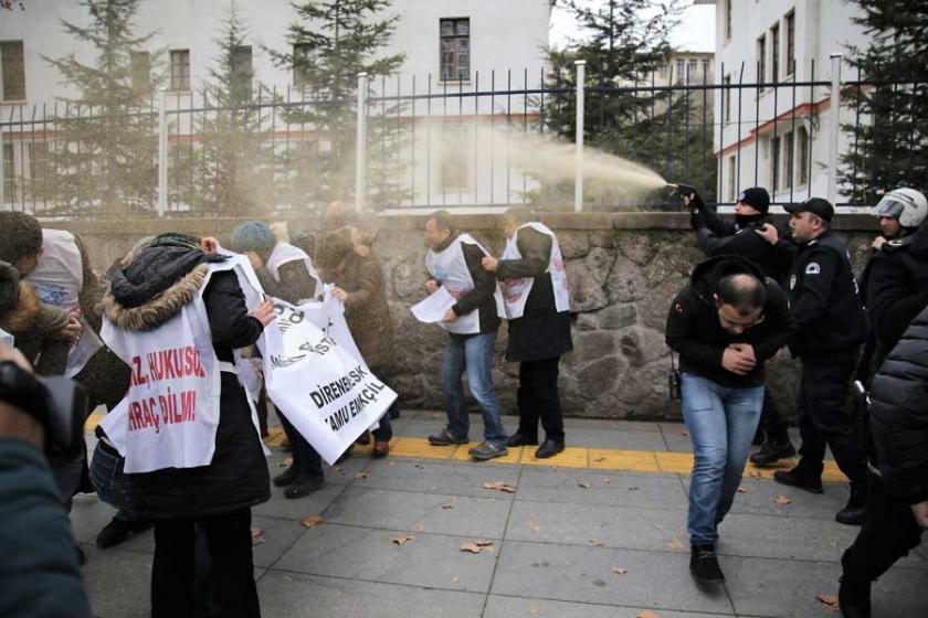 Ankara'da KESK'lilere biber gazlı saldırı