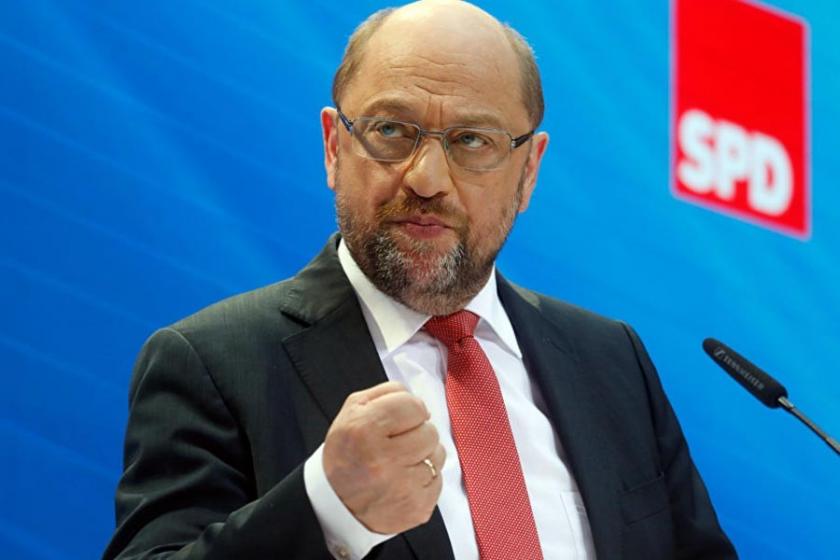 SPD Genel Başkanı Schulz istifa etti