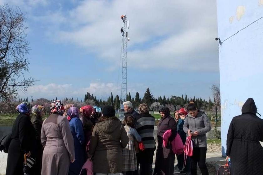 Okul yakınına baz istasyonu kurulmasına tepki