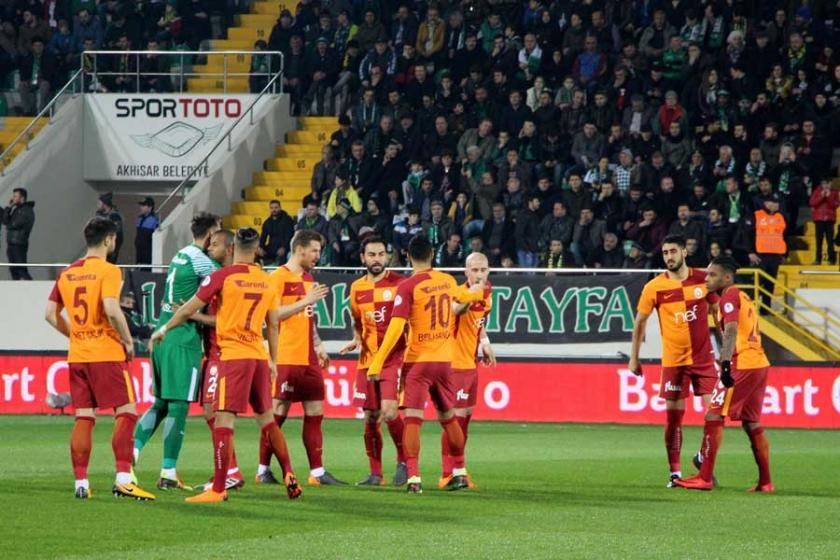 Galatasaray, Akhisar'ı yendi, avantajı ele geçirdi