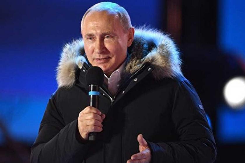 Rusya'da oyların yüzde 76.65'ini alan Putin  yeniden devlet başkanı