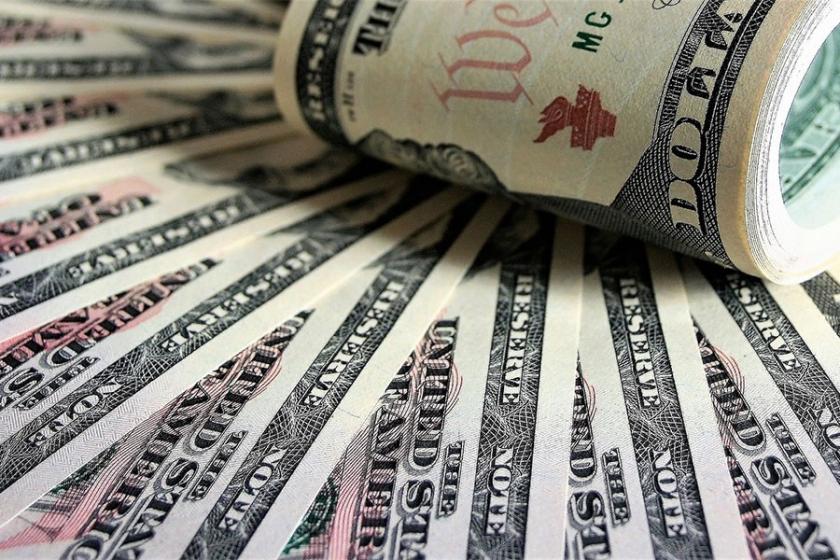 Dolar 4,66 liradan, avro 5,47 liradan haftaya başladı - 28 Mayıs 2018