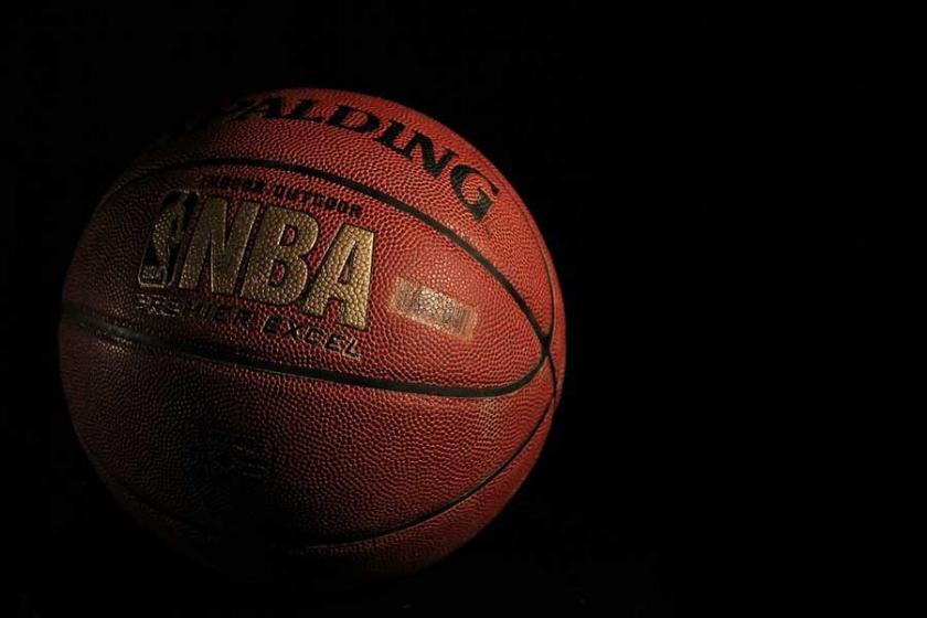 Golden State Warriors, LeBron James’in 51 sayısına rağmen kazandı
