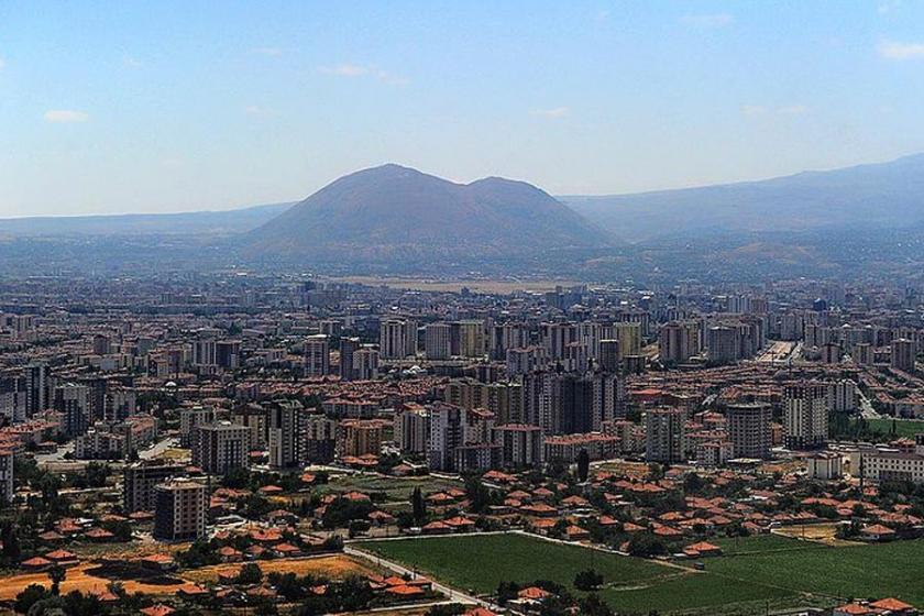 Kayseri: AKP’den başkası yönetemez sanıyoruz, niye yönetemesin?