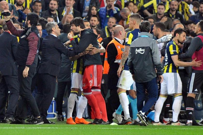 Beşiktaş-Fenerbahçe derbisi 25 Şubat'ta oynanacak