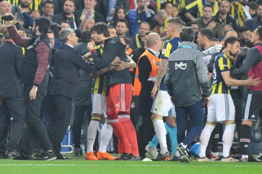 Beşiktaş, Fenerbahçe maçına çıkmama kararını KAP'a bildirdi