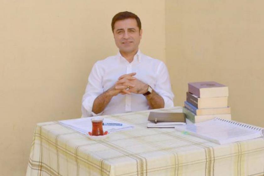 Demirtaş: Demokrasi güçleri yan yana gelebilirse ülke nefes alır