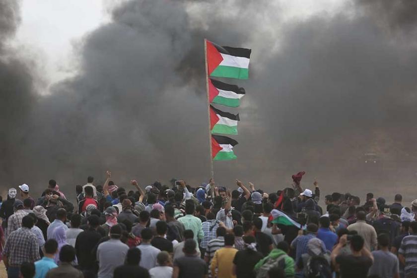 At least 60 Palestinians killed by Israeli gunfire in Gaza