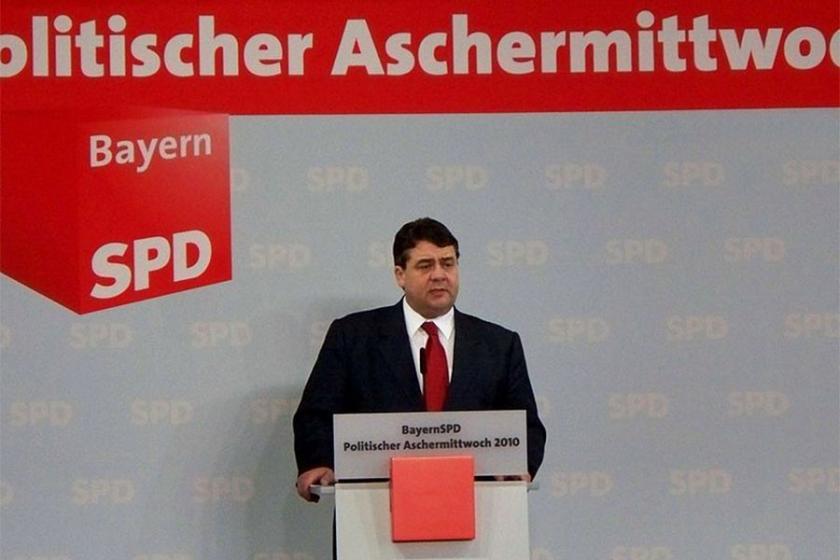 Sosyal demokrat lider Sigmar Gabriel Alman tekelinin yöneticisi oldu!