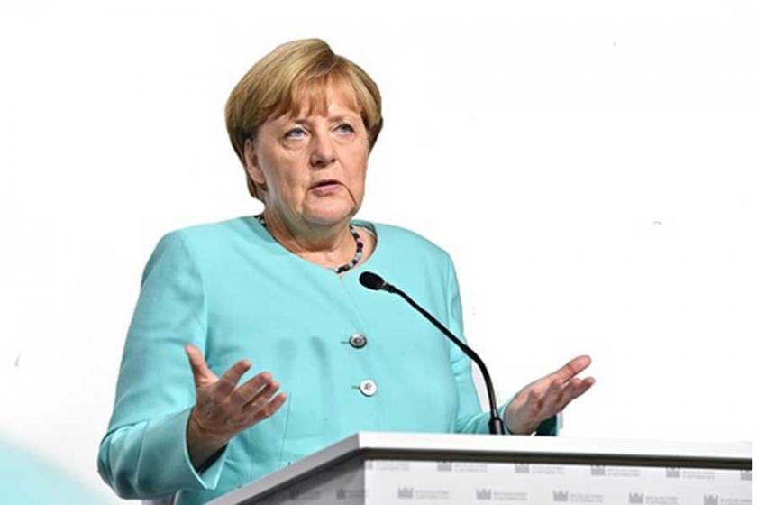 Merkel'den NSU açıklaması: Almanya tarihinde çok kara bir leke