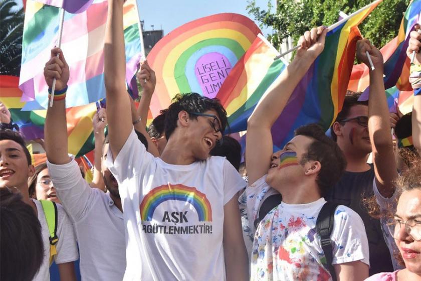 Filiz Kerestecioğlu: LGBTİ+ Onur Yürüyüşü ve Onur Haftası neden yasaklandı?