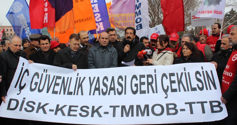 KESK, DİSK, TMMOB, TTB: Sıkıyönetim yasasını  kabul etmiyoruz