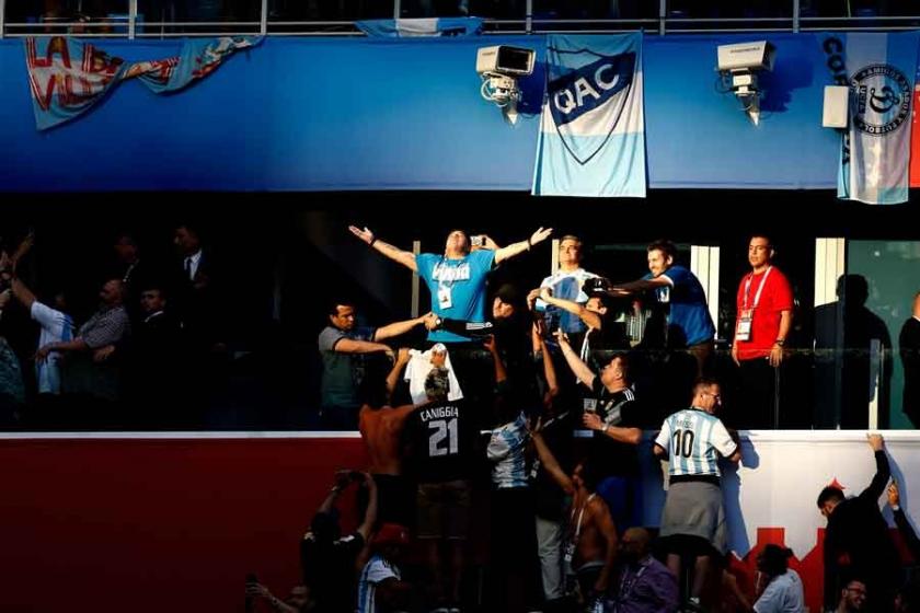 Maradona, Nijerya maçı sonrası fenalık geçirdi