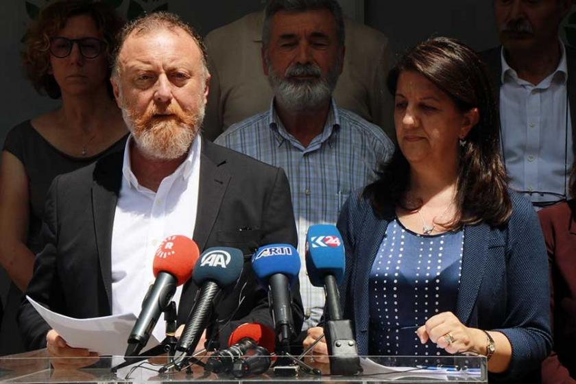 HDP Eş Genel Başkanları 701 sayılı KHK'ye tepki gösterdi