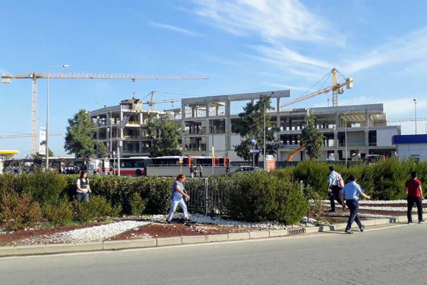 Hukuksuz İstinye Park inşaatına karşı 'İzmir'e sahip çıkma' çağrısı