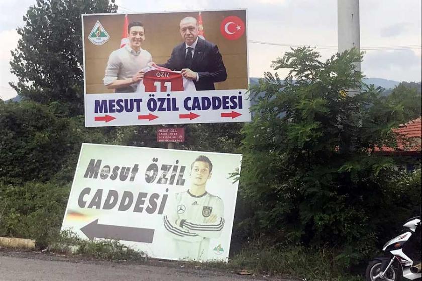 Zonguldak'ta Mesut Özil Caddesi tabelasındaki fotoğraf değiştirildi