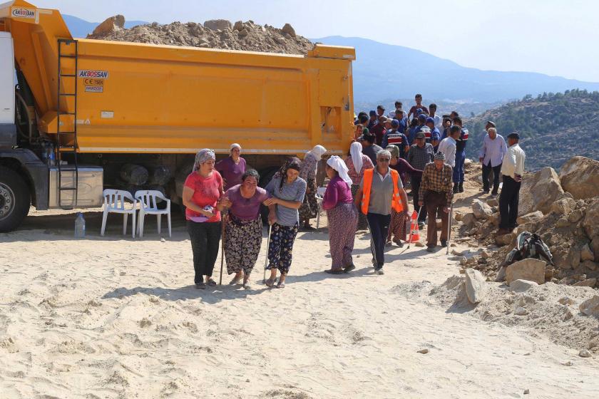 Muğla'da maden ocağında üzerine kaya parçası düşen işçi öldü